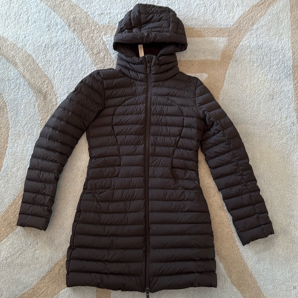 Lululemon Women’s Pack It Down Jacket Long, Black, Size 4